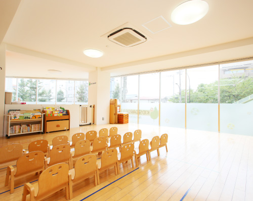 プレスクール 幼児教室各園の紹介 キッズガーデン キッズスマイル プレスクール 認可保育園 学童施設 幼児教室